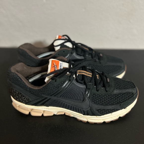 Nike Zoom Vomero 5 blk sesame Men’s 13 - Picture 2 of 9